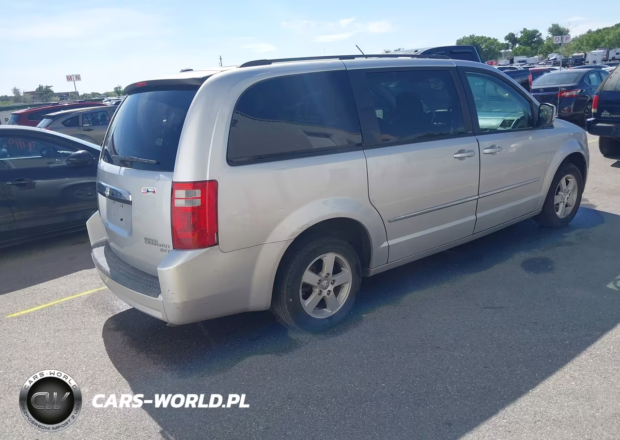 2010 Dodge Grand Caravan Sxt VIN:2D4RN5D1XAR458549 - 4