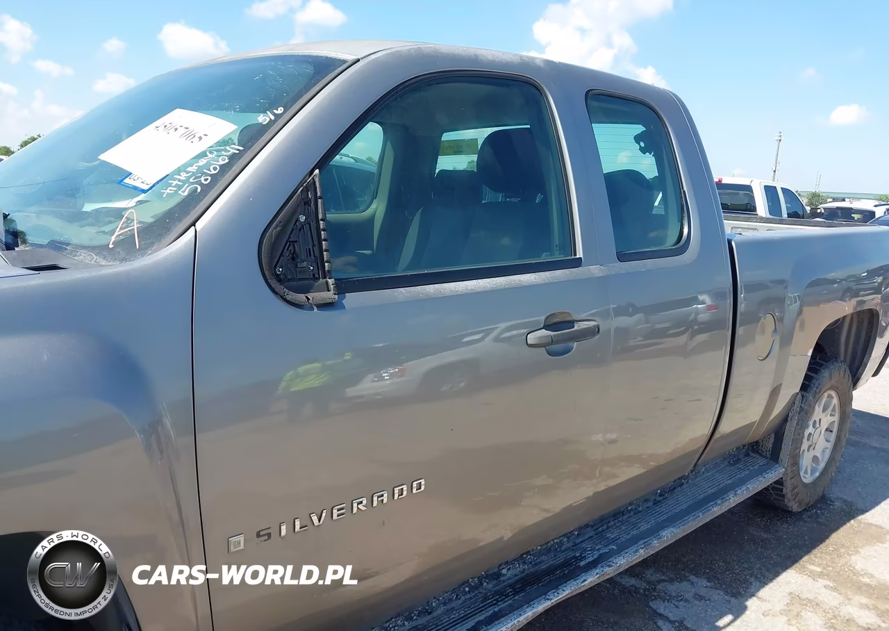 2007 Chevrolet Silverado 1500 Work Truck VIN:2GCEC19C871586641 - 12