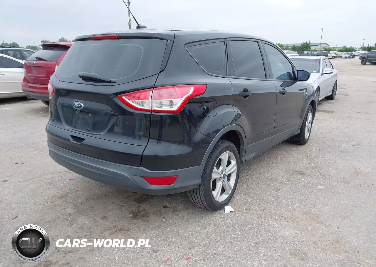 2016 Ford Escape S VIN:1FMCU0F73GUC41569 - 4