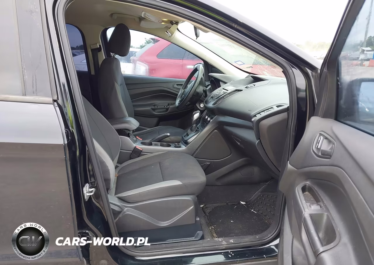 2016 Ford Escape S VIN:1FMCU0F73GUC41569 - 5