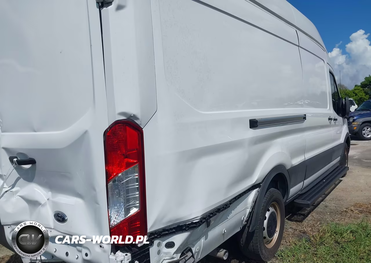 2023 Ford Transit-250 Cargo Van VIN:1FTBR3X81PKA42011 - 4