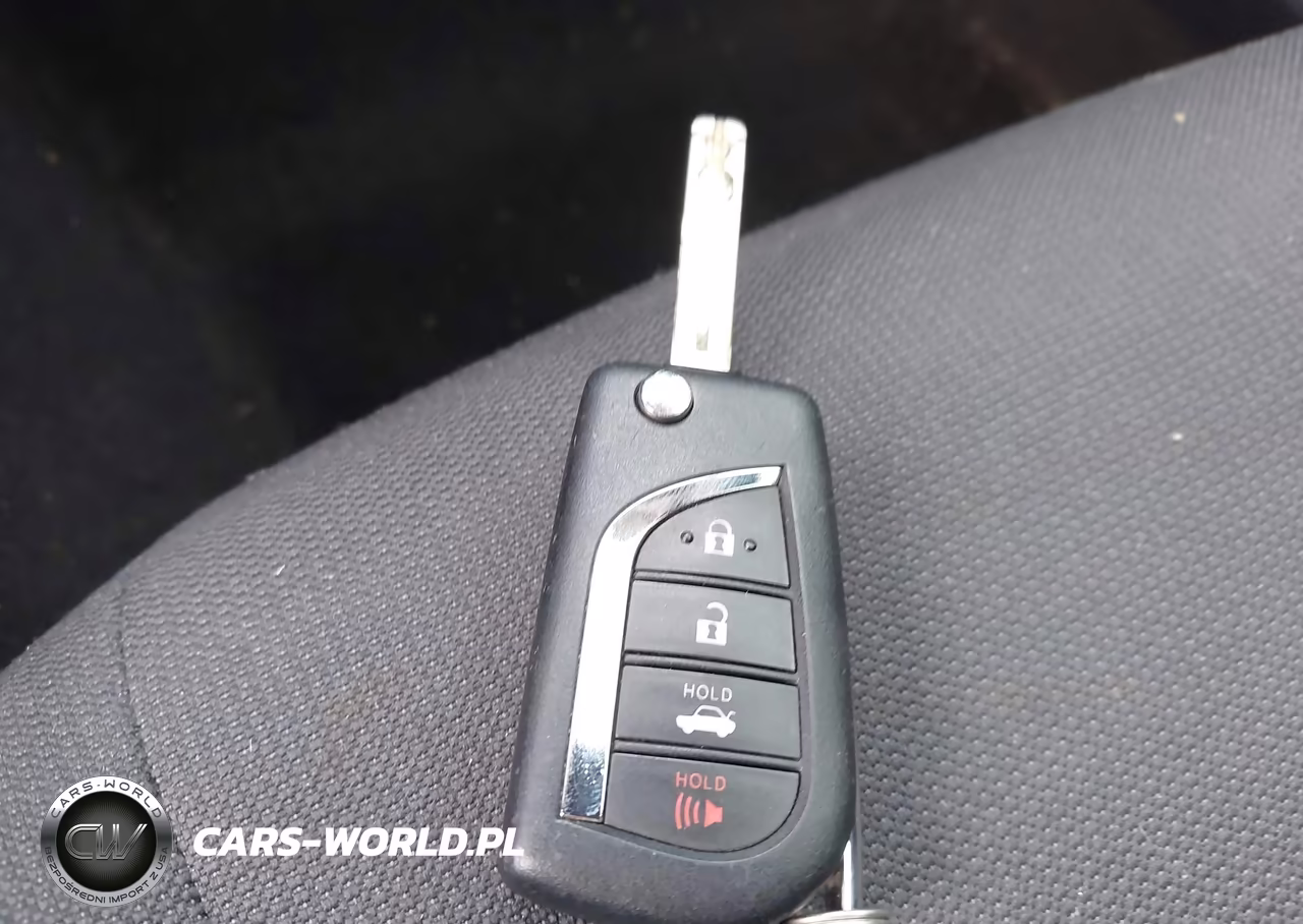2020 Toyota Corolla Le VIN:JTDEPRAE1LJ093349 - 11