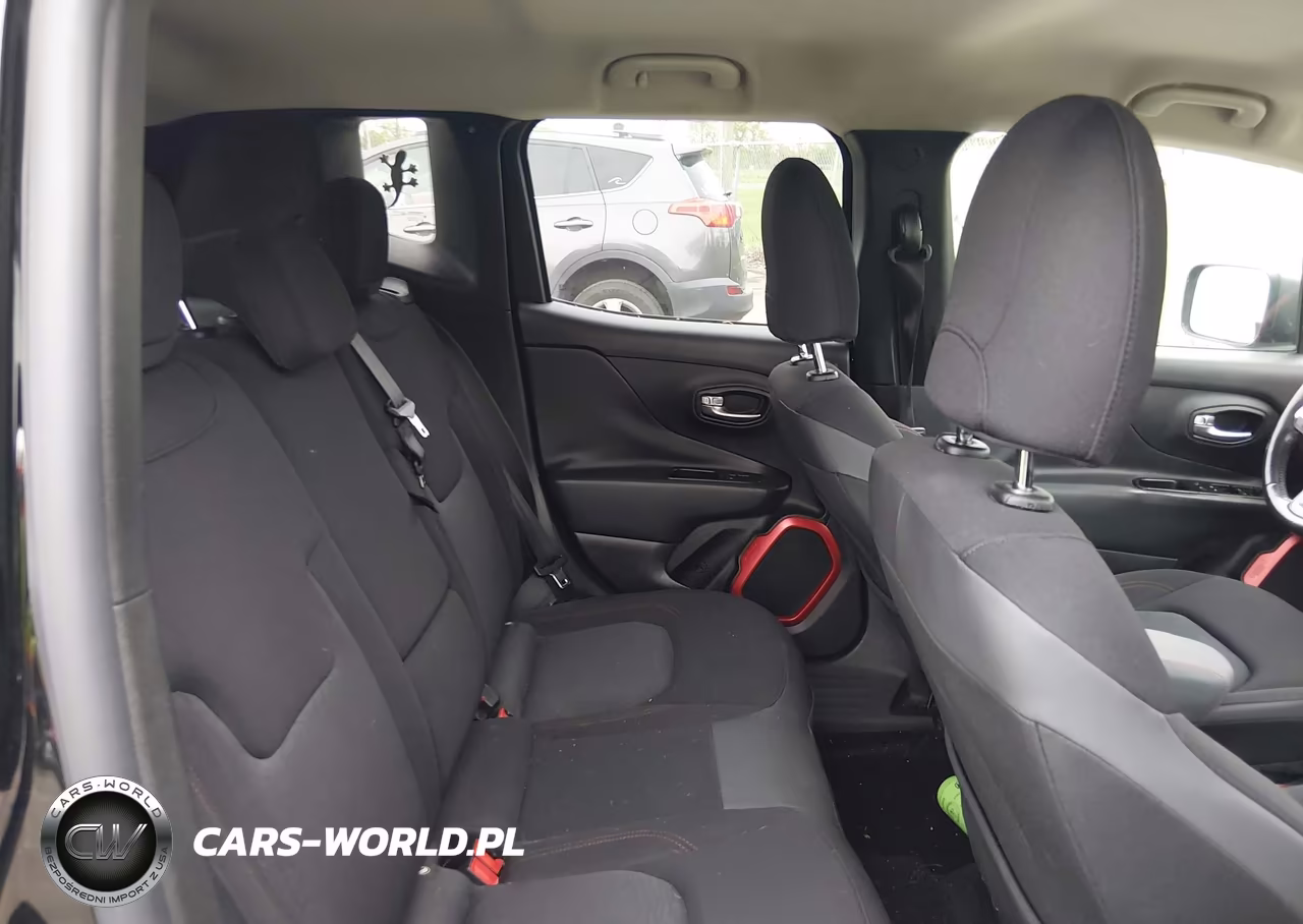 2015 Jeep Renegade Trailhawk VIN:ZACCJBCT0FPB72716 - 8