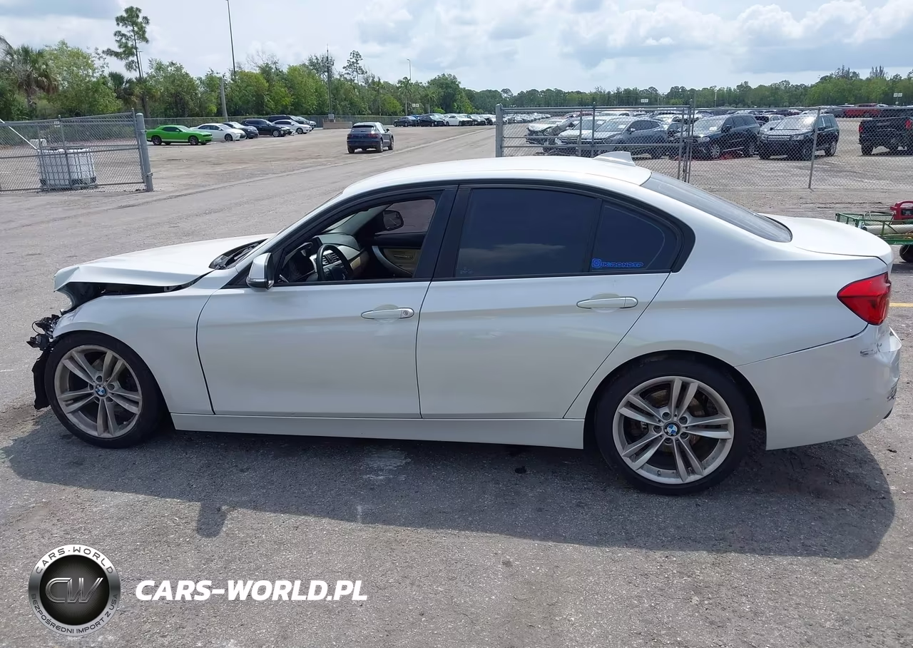 2018 BMW 320I VIN:WBA8A9C59JAH12143 - 14