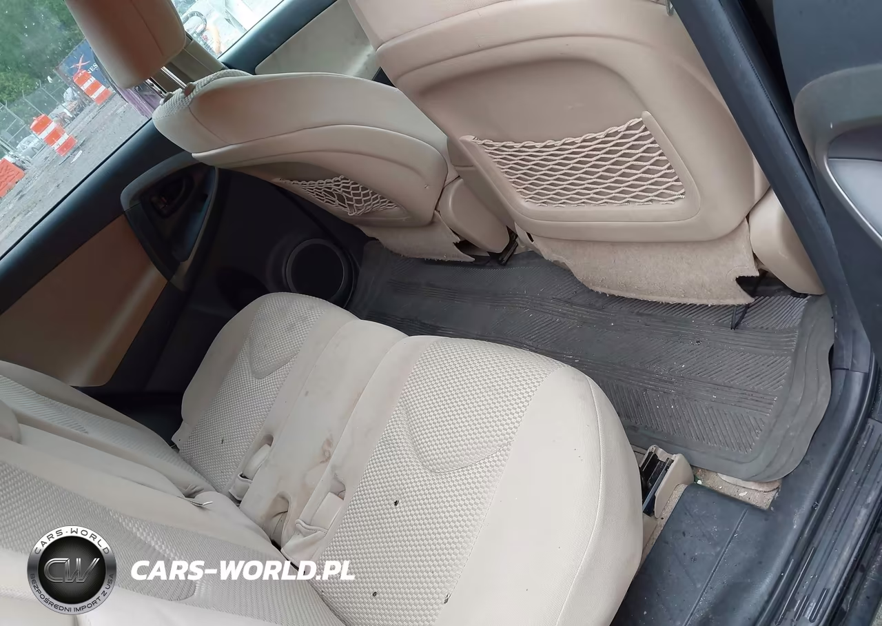 2011 Toyota Rav4 VIN:2T3BF4DV4BW166220 - 8