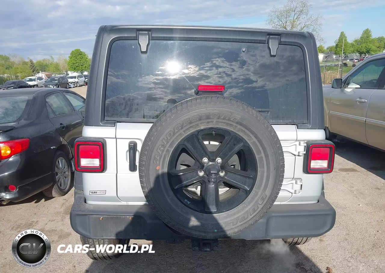 2023 Jeep Wrangler 4-Door Sport Altitude 4X4 VIN:1C4HJXDN8PW567031 - 16