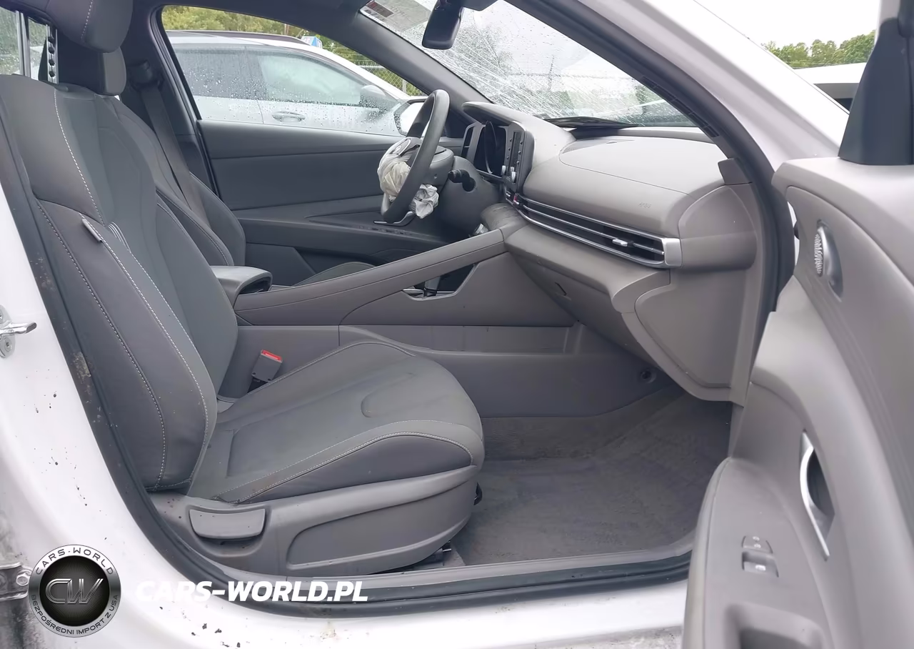 2023 Hyundai Elantra Hybrid Blue VIN:KMHLM4AJ6PU043126 - 5