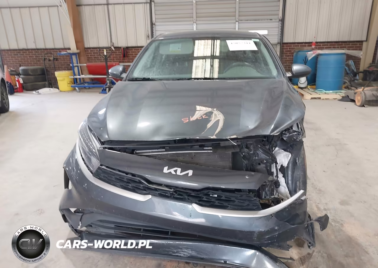 2024 Kia Forte Lx VIN:3KPF24AD4RE769988 - 12