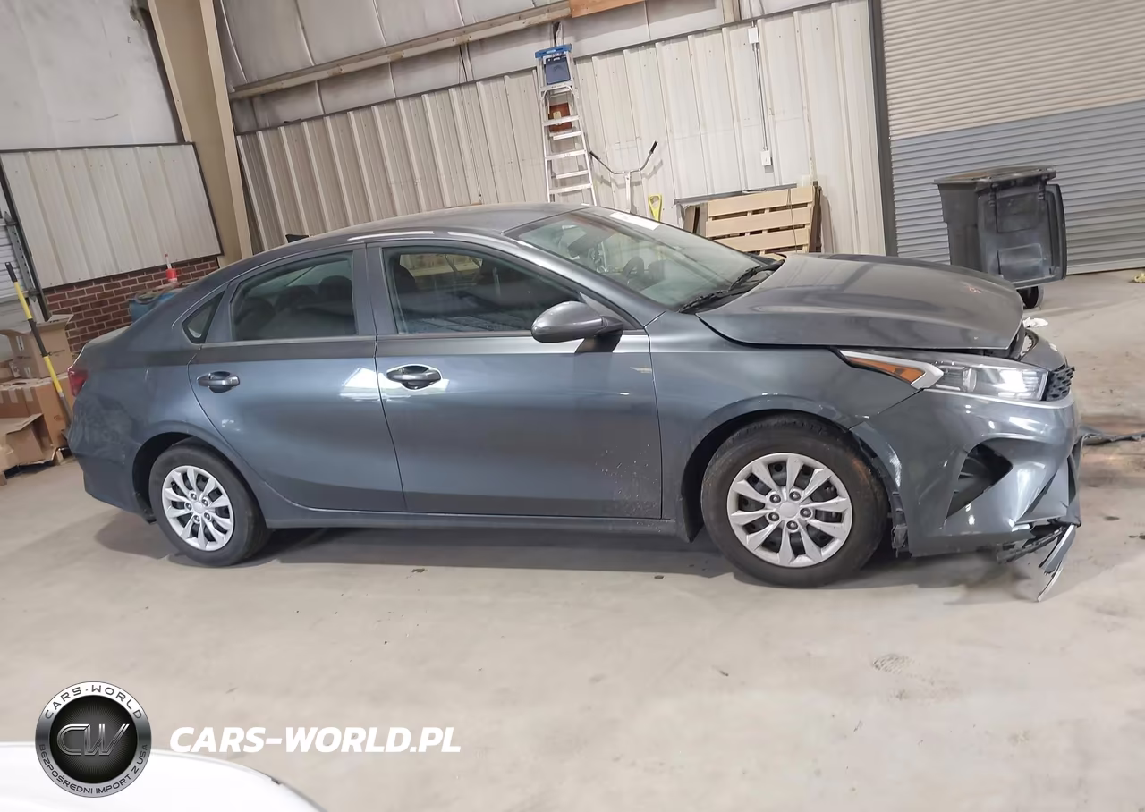 2024 Kia Forte Lx VIN:3KPF24AD4RE769988 - 13