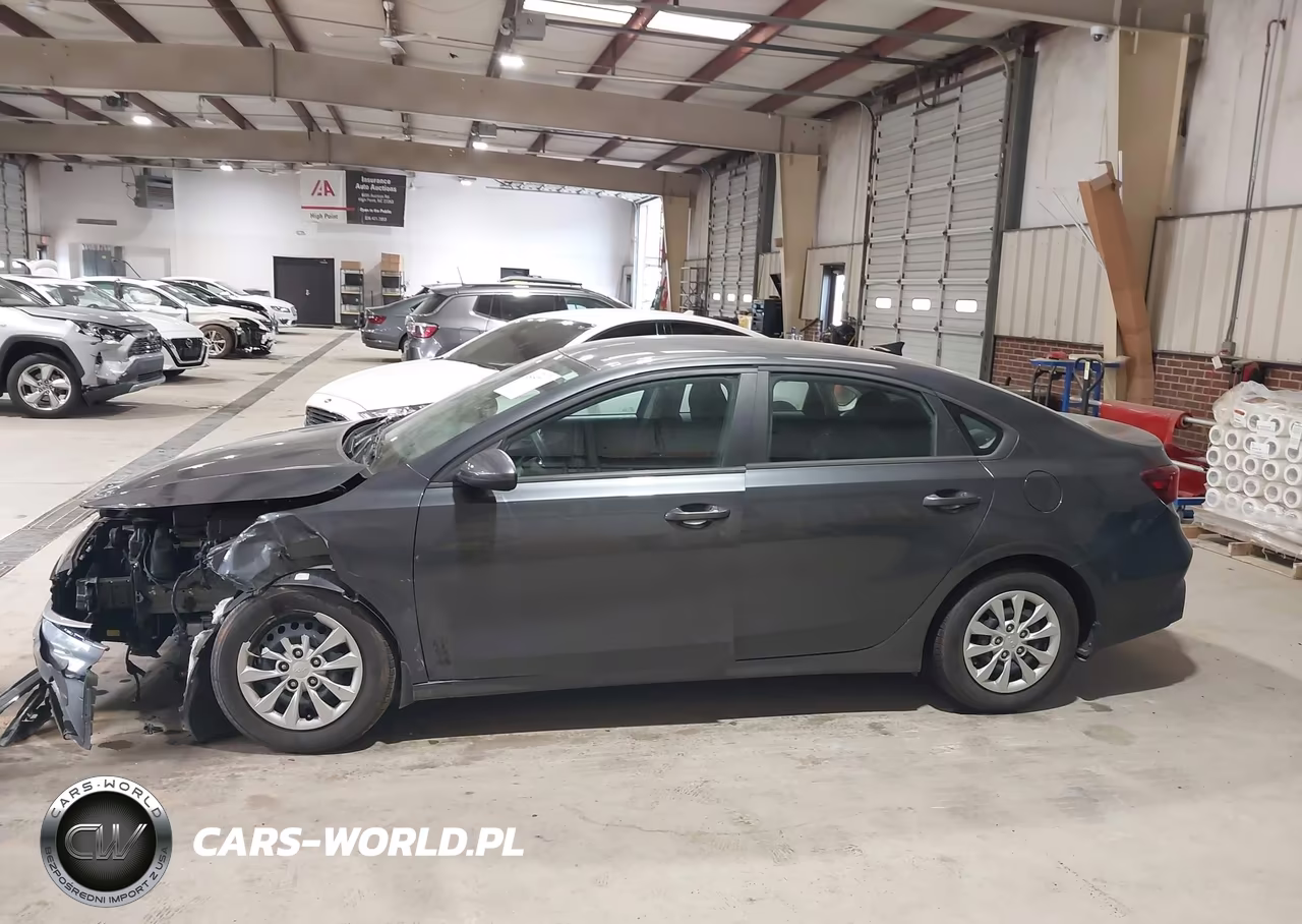 2024 Kia Forte Lx VIN:3KPF24AD4RE769988 - 14