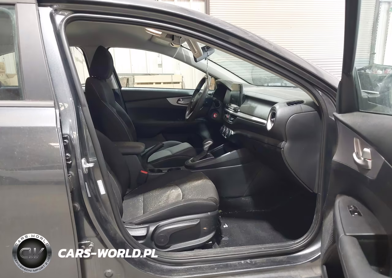 2024 Kia Forte Lx VIN:3KPF24AD4RE769988 - 5