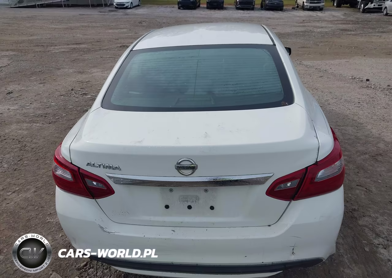 2018 Nissan Altima 2.5 S VIN:1N4AL3AP0JC279755 - 17