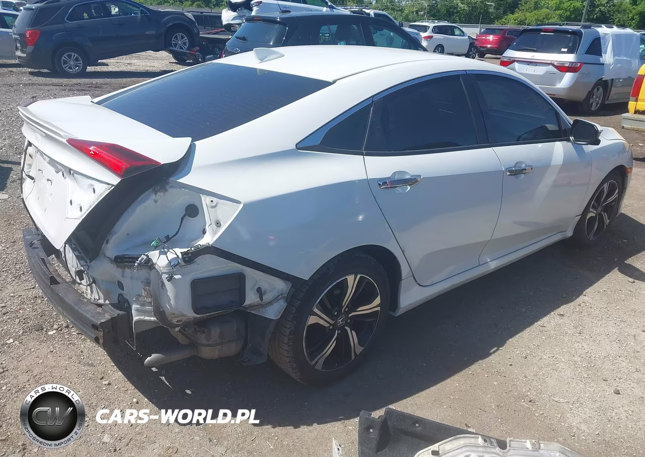 2016 Honda Civic Touring VIN:2HGFC1F94GH648297 - 4