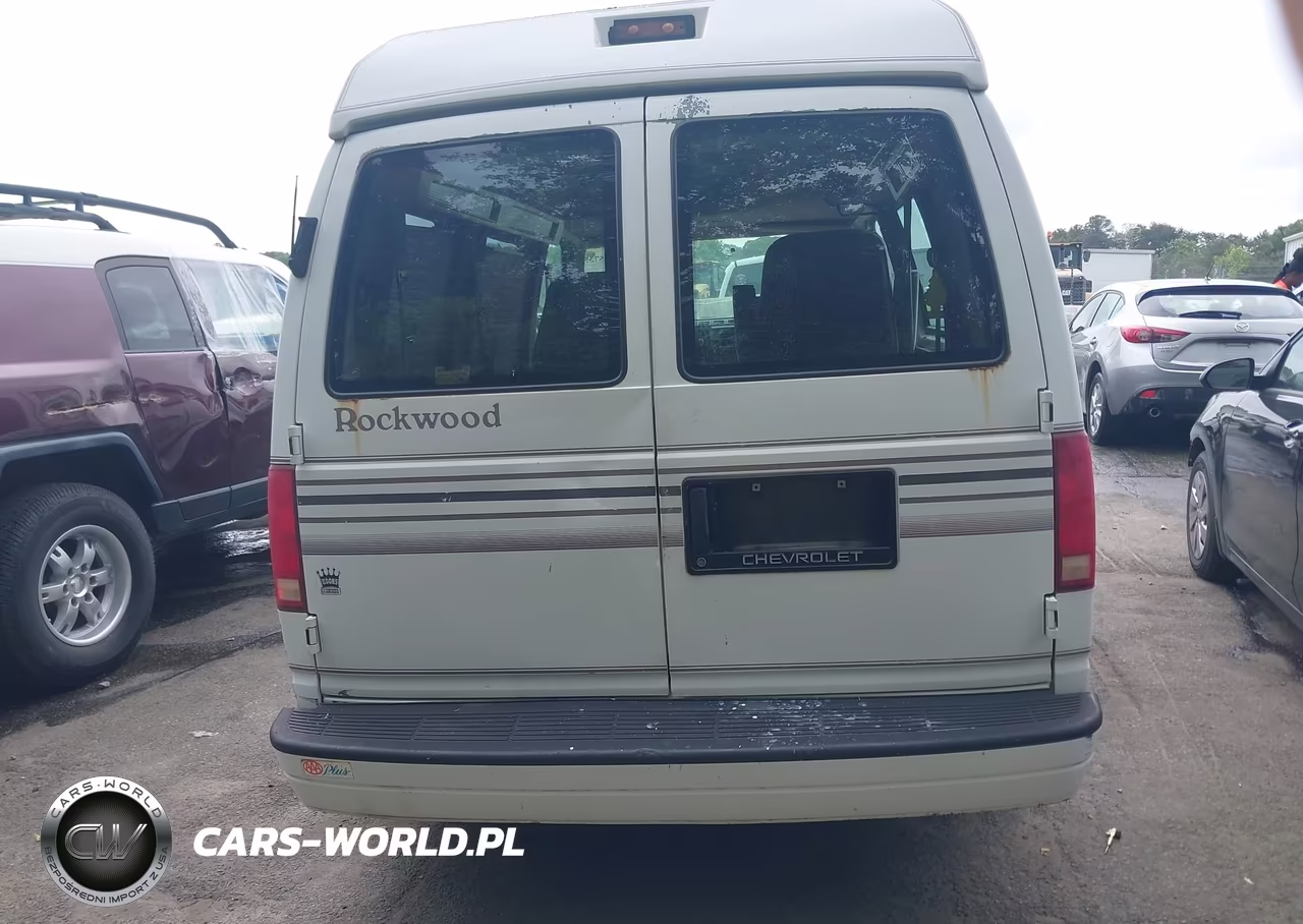 1995 Chevrolet Astro VIN:1GBDM19W9SB130437 - 16