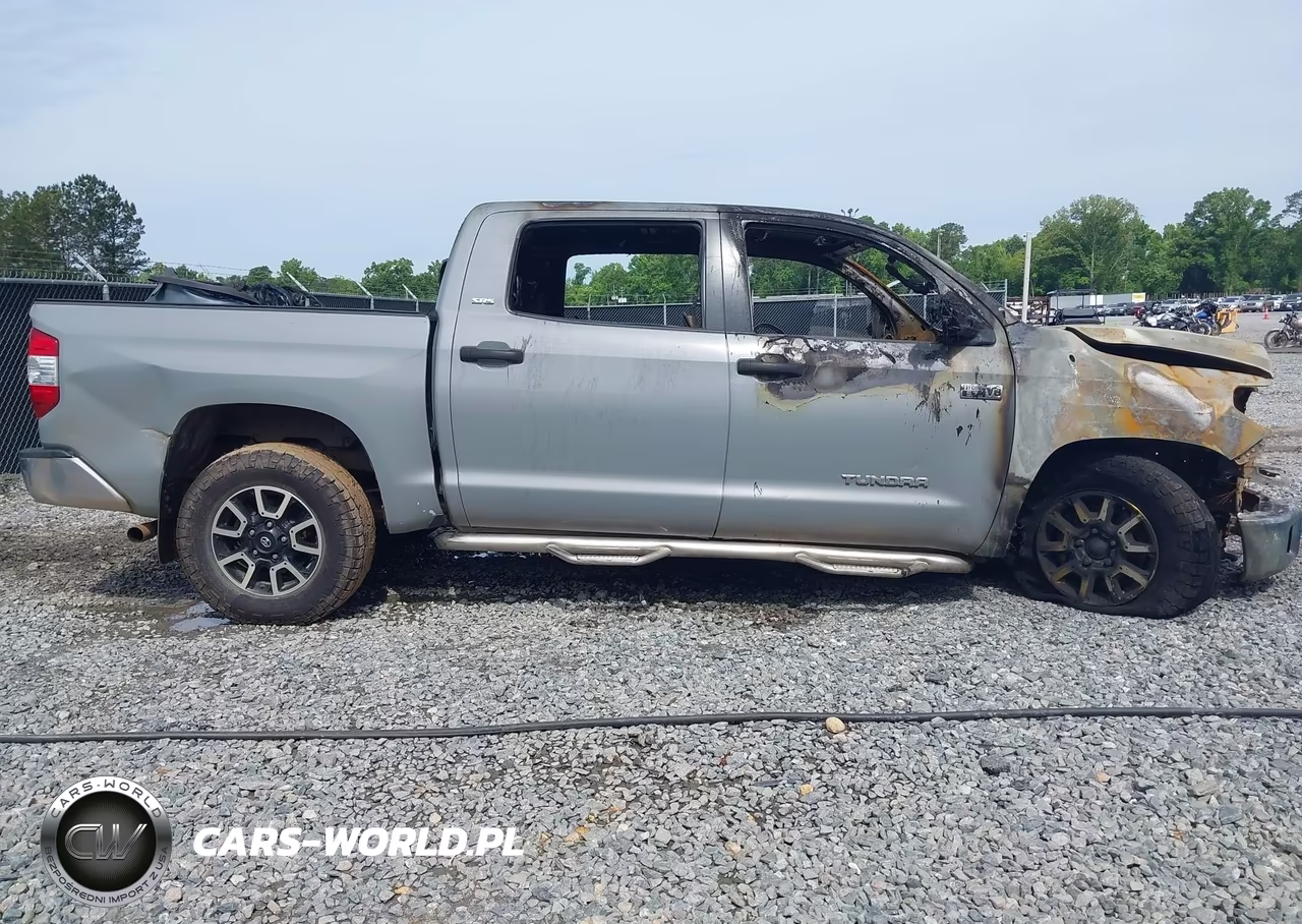 2018 Toyota Tundra Sr5 5.7L V8 VIN:5TFDW5F17JX776955 - 12