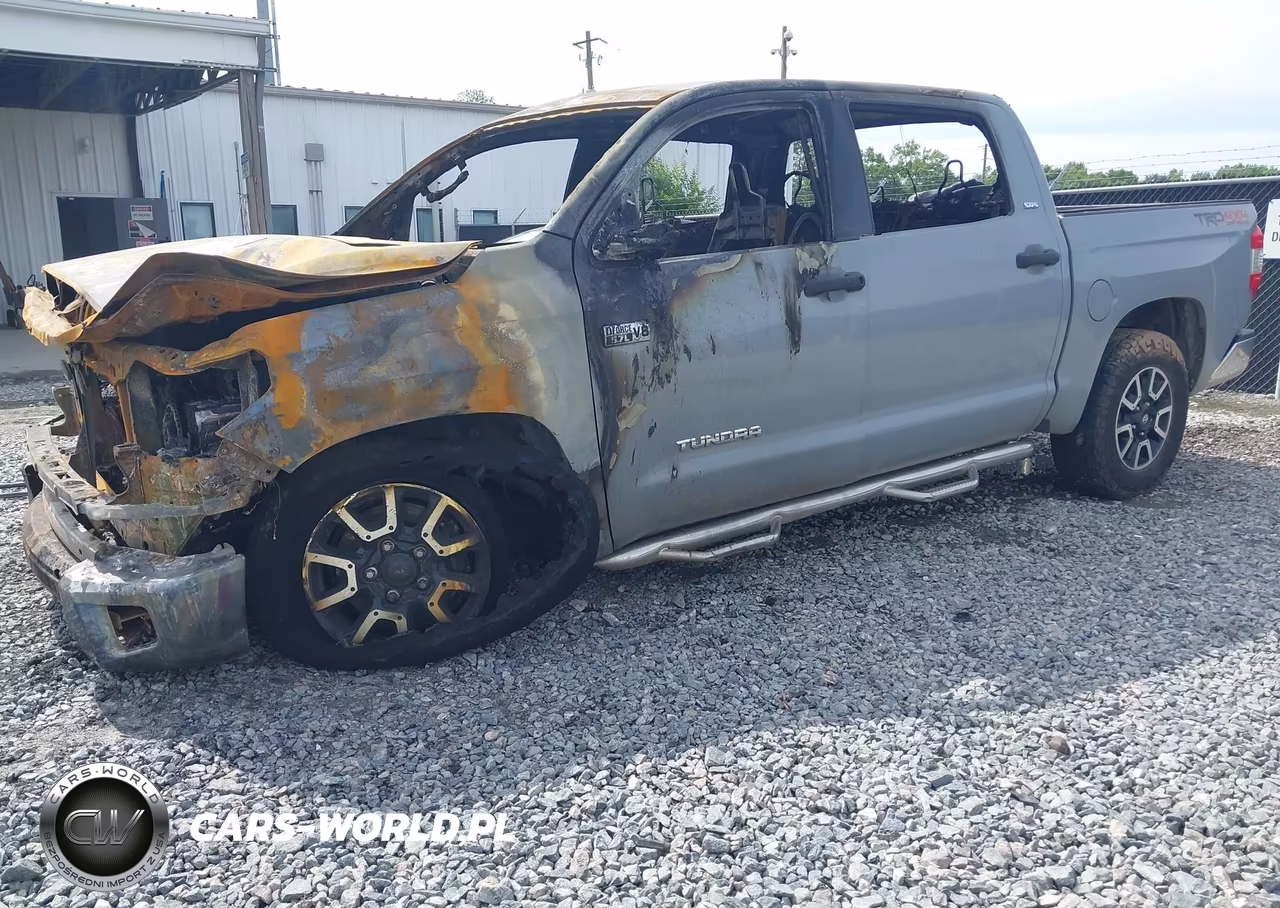 2018 Toyota Tundra Sr5 5.7L V8 VIN:5TFDW5F17JX776955 - 2