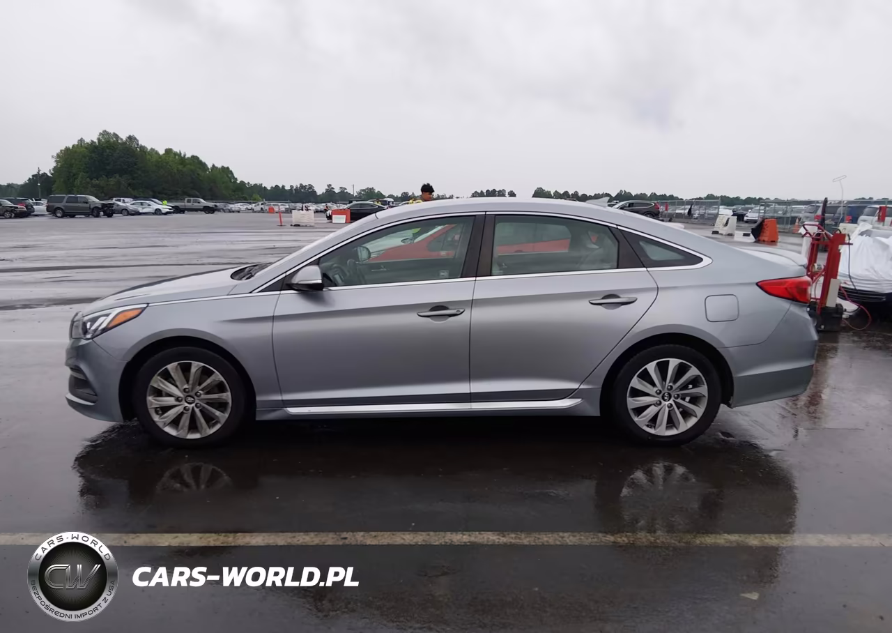 2015 Hyundai Sonata Sport VIN:5NPE34AF4FH074900 - 14