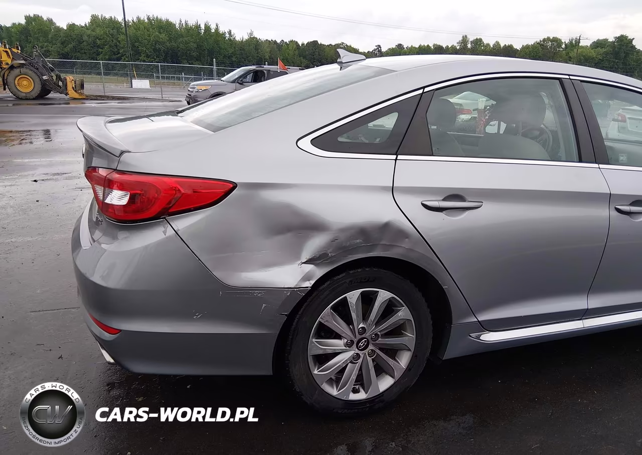 2015 Hyundai Sonata Sport VIN:5NPE34AF4FH074900 - 6
