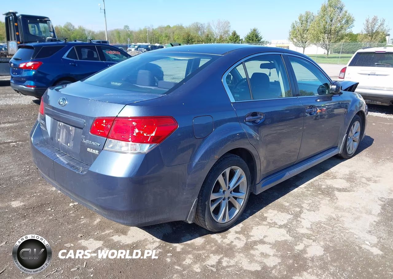 2013 Subaru Legacy 2.5I Premium VIN:4S3BMBB60D3032624 - 4