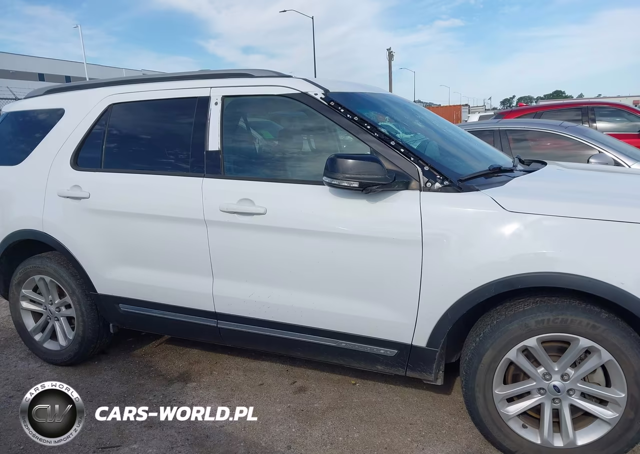 2017 Ford Explorer Xlt VIN:1FM5K7D87HGA91081 - 13