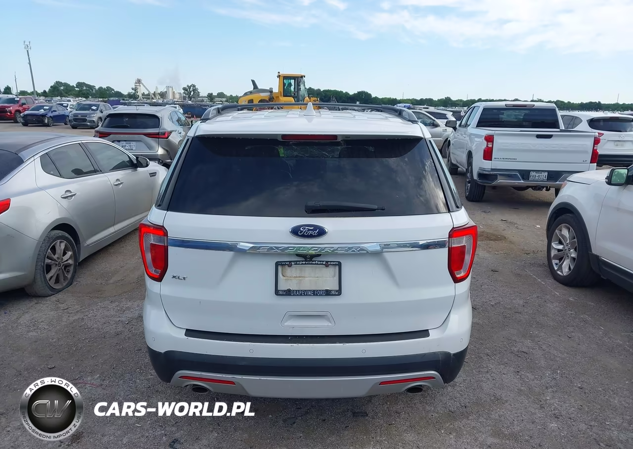 2017 Ford Explorer Xlt VIN:1FM5K7D87HGA91081 - 16