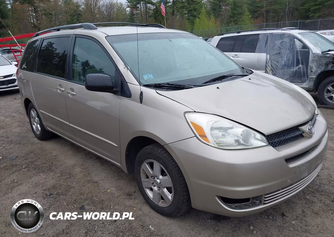 2005 Toyota Sienna Le