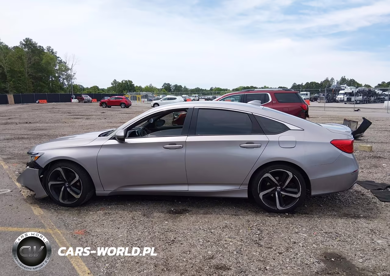 2018 Honda Accord Sport VIN:1HGCV1F33JA190217 - 14