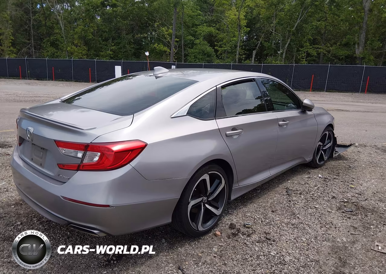 2018 Honda Accord Sport VIN:1HGCV1F33JA190217 - 4