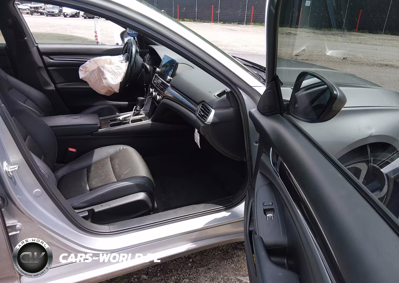 2018 Honda Accord Sport VIN:1HGCV1F33JA190217 - 5