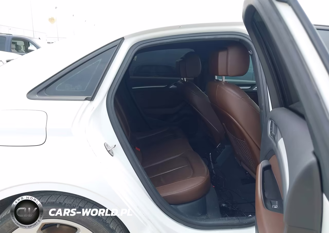 2017 Audi A3 2.0T Premium VIN:WAUAUGFF4H1067300 - 8