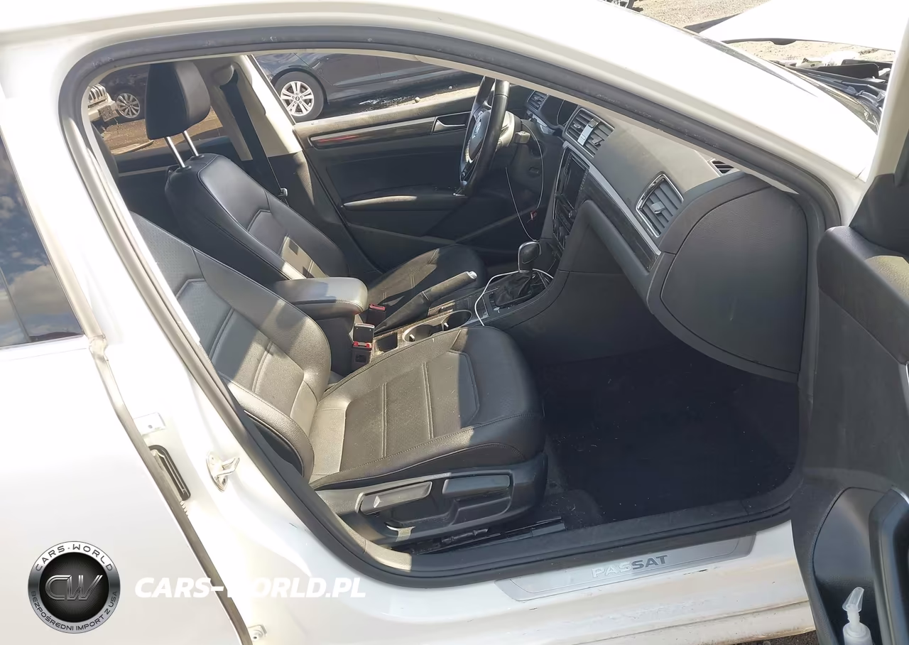 2018 Volkswagen Passat 2.0T Se VIN:1VWBA7A36JC042712 - 5