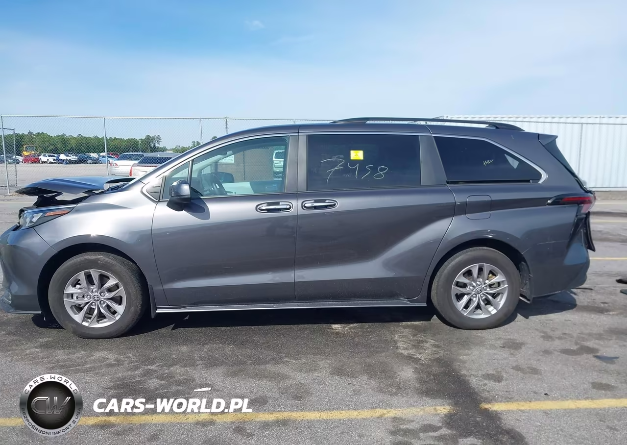 2025 Toyota Sienna Xle VIN:5TDYRKEC1SS225583 - 14