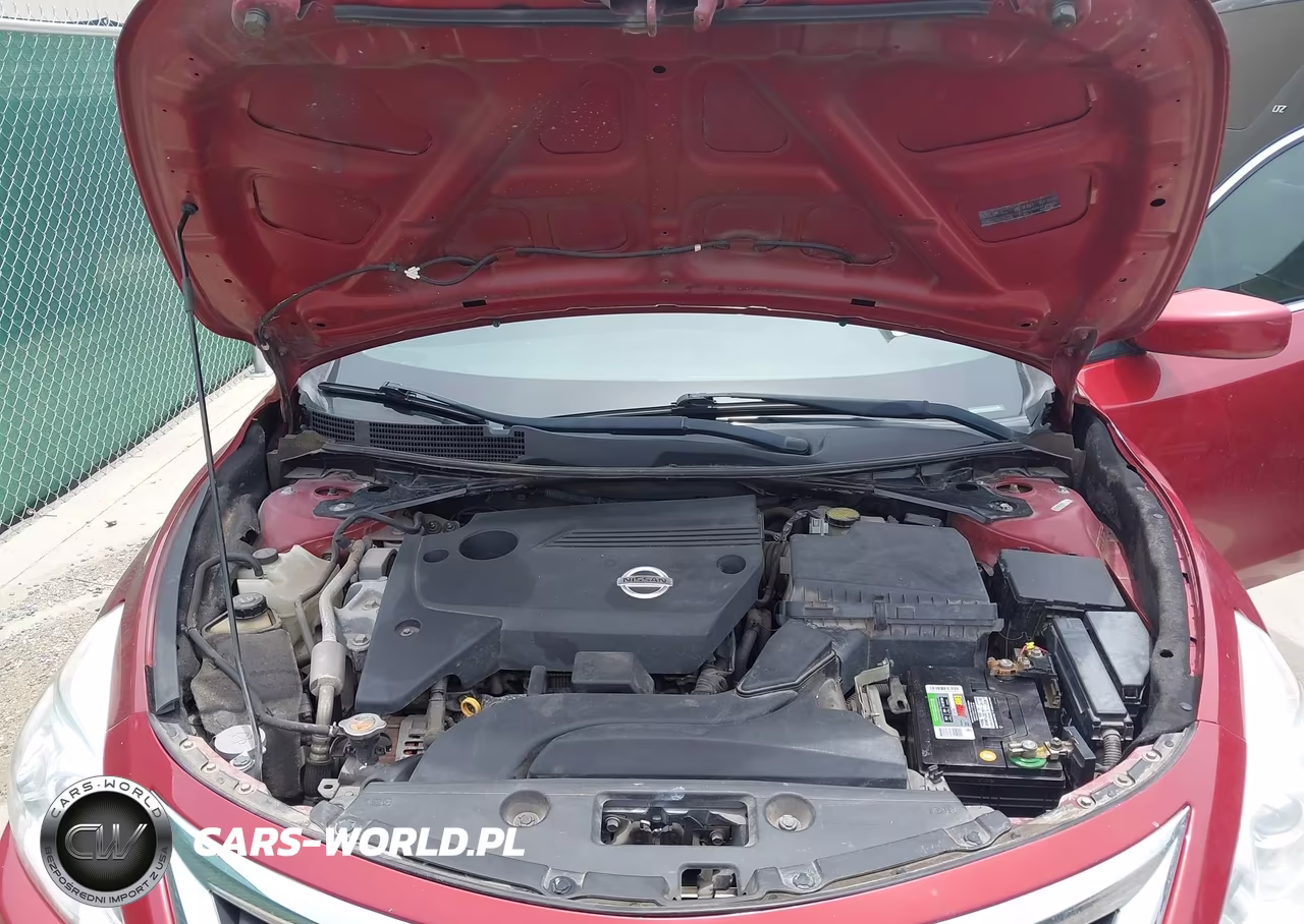 2015 Nissan Altima 2.5 S VIN:1N4AL3AP4FN366313 - 10