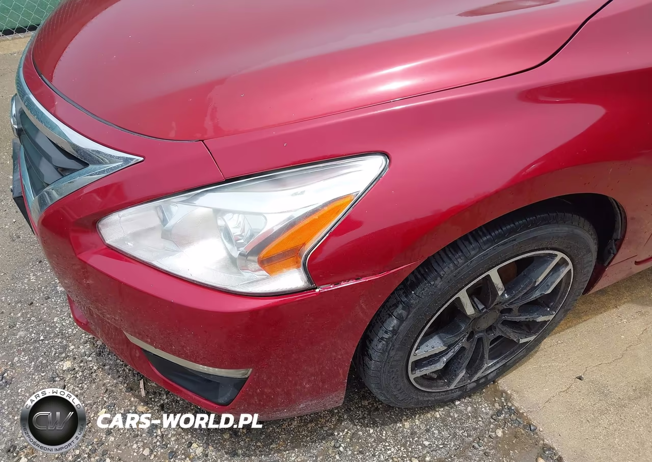 2015 Nissan Altima 2.5 S VIN:1N4AL3AP4FN366313 - 6
