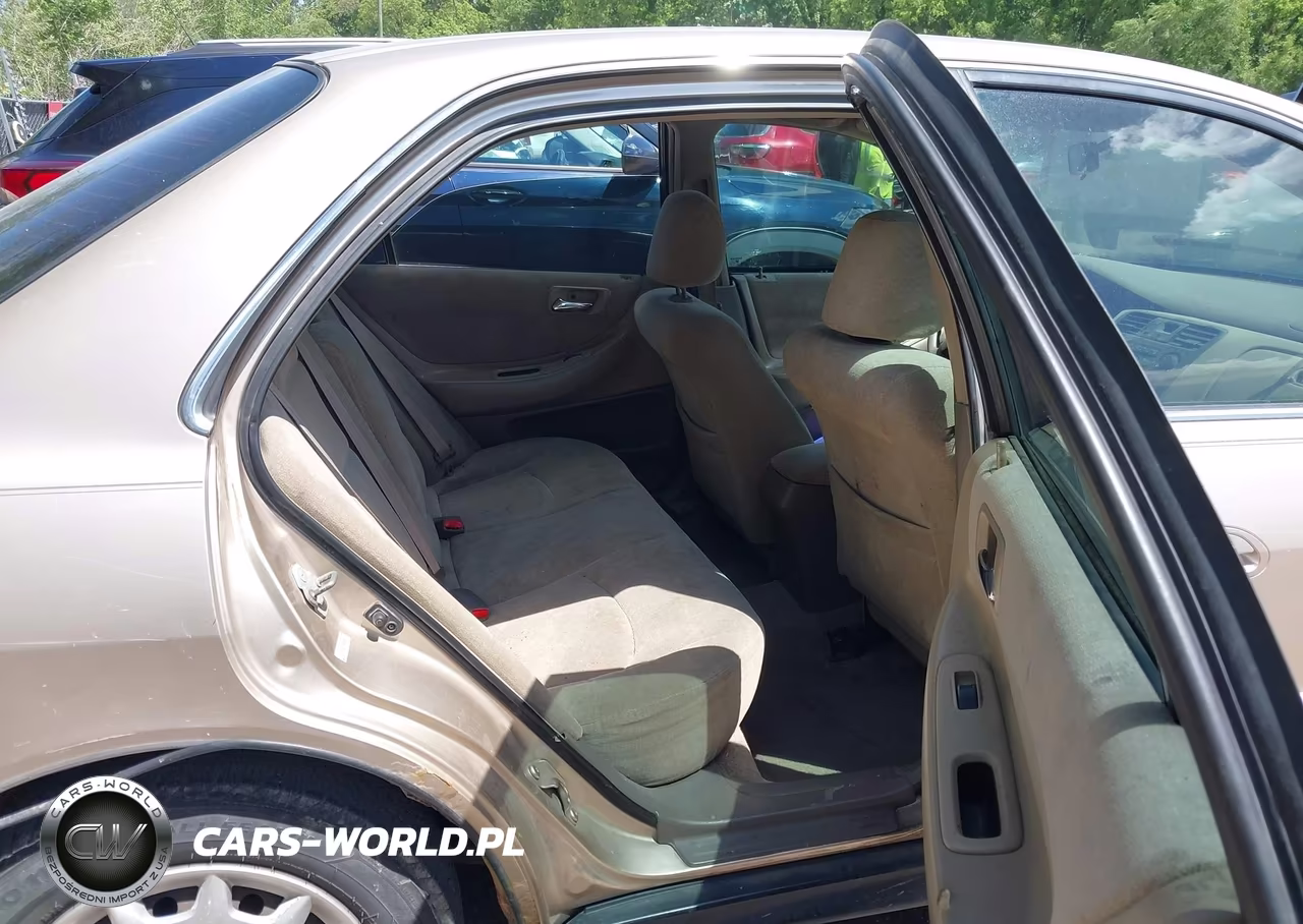 2002 Honda Accord 2.3 Lx VIN:1HGCG66592A006442 - 8