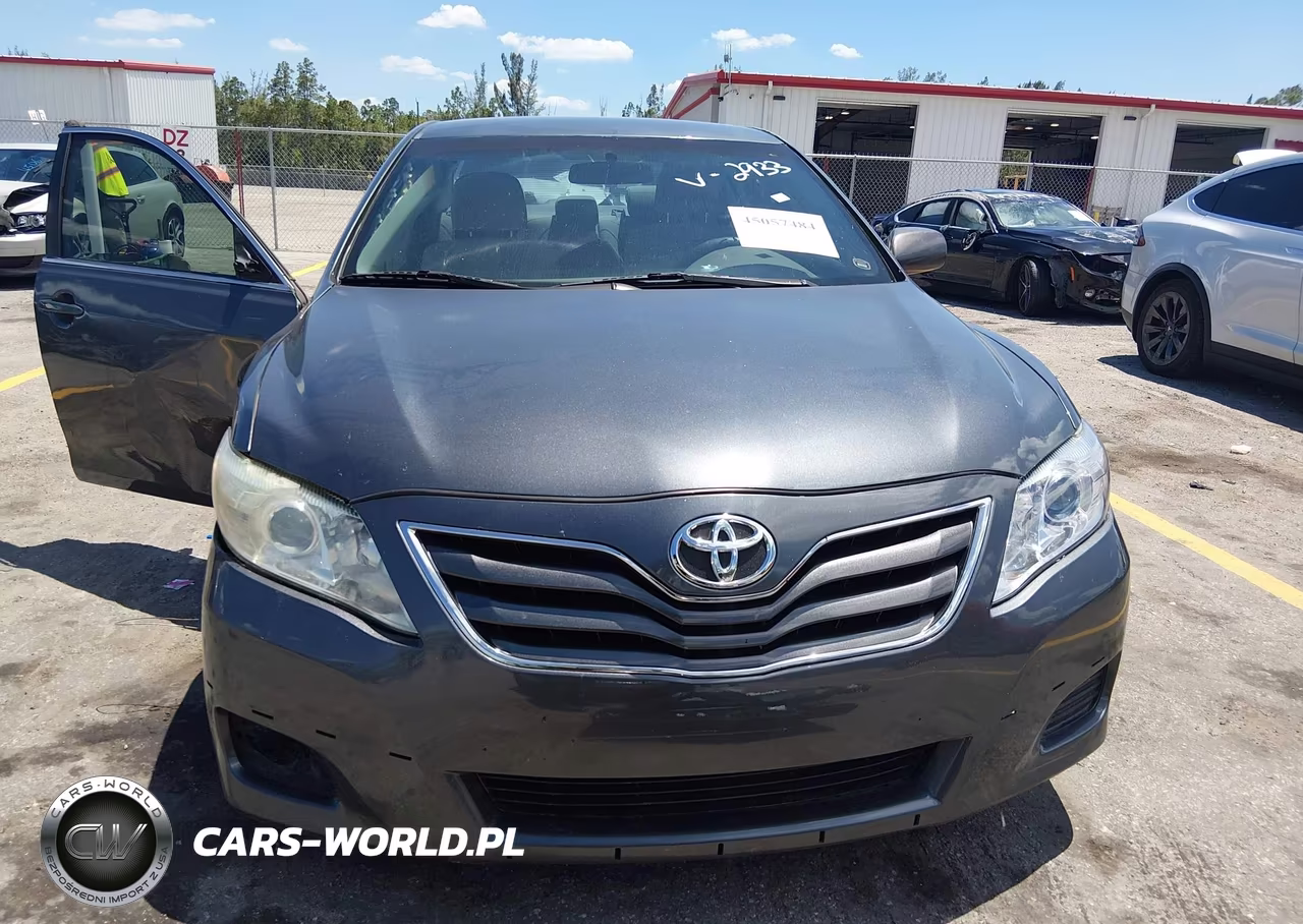 2010 Toyota Camry Le VIN:4T1BF3EK9AU012933 - 11