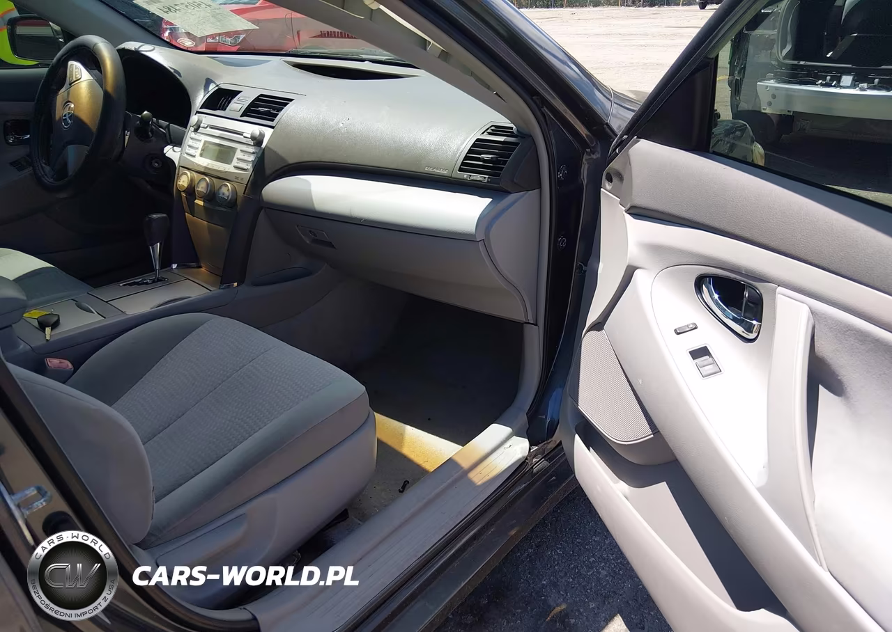 2010 Toyota Camry Le VIN:4T1BF3EK9AU012933 - 5