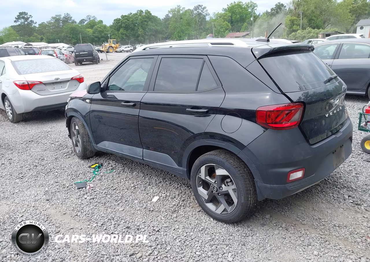 2023 Hyundai Venue Sel VIN:KMHRC8A30PU253579 - 3