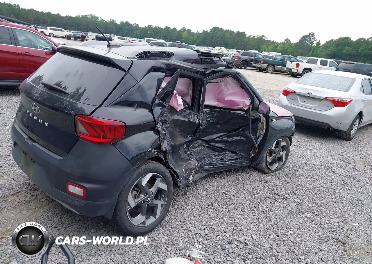2023 Hyundai Venue Sel VIN:KMHRC8A30PU253579 - 4