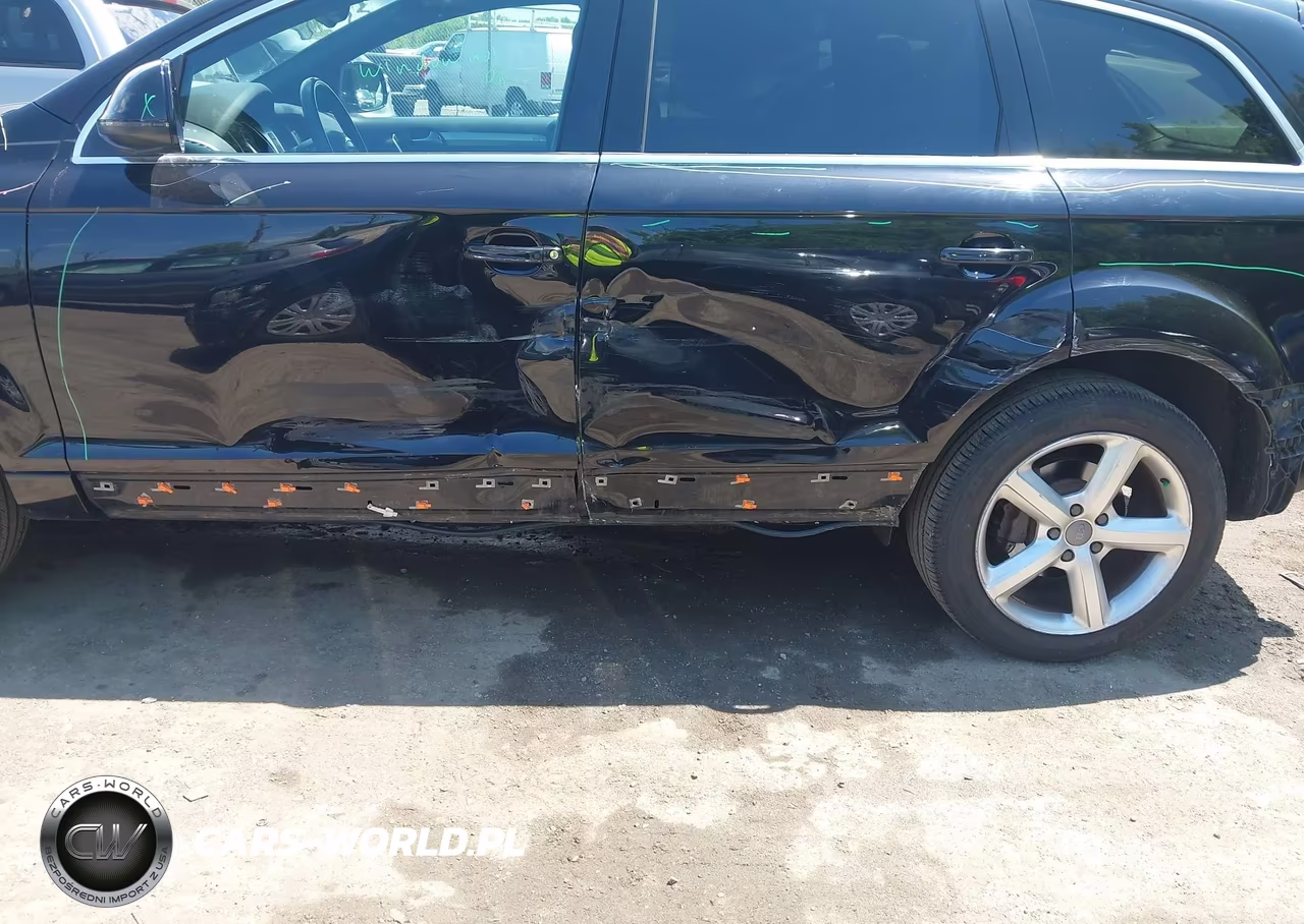 2011 Audi Q7 3.0T S Line Prestige VIN:WA1DGAFEXBD005301 - 6