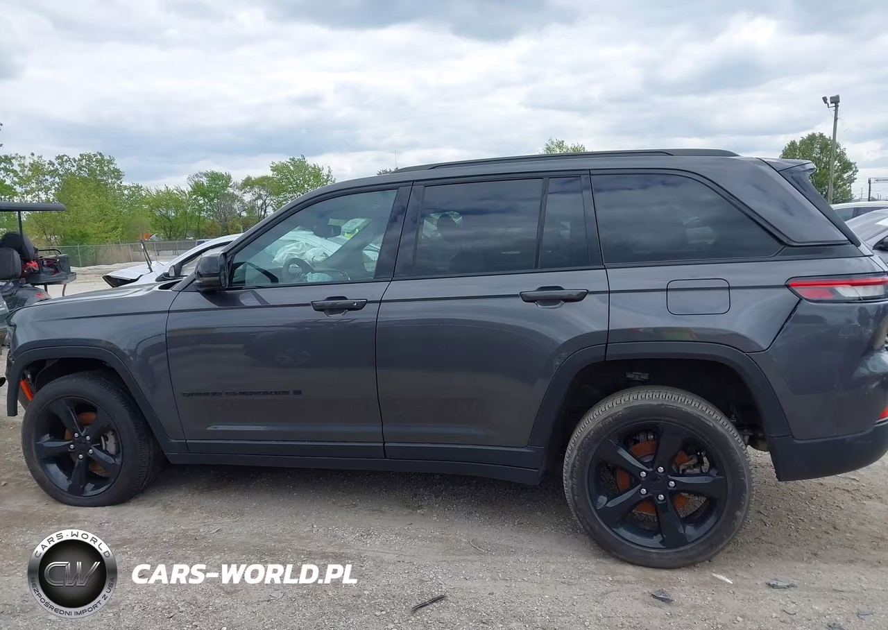 2024 Jeep Grand Cherokee Altitude X 4X4 VIN:1C4RJHAG0RC236173 - 14