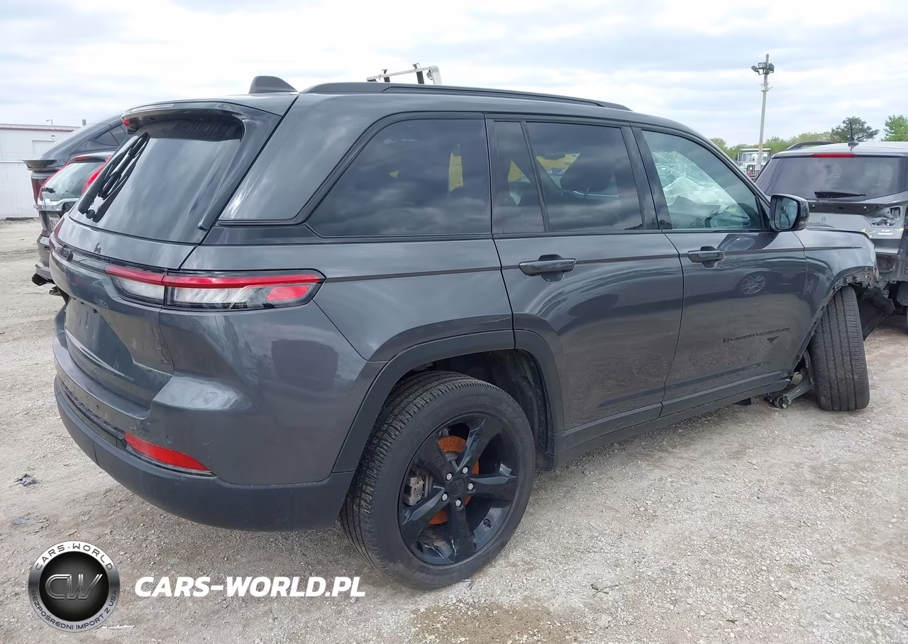 2024 Jeep Grand Cherokee Altitude X 4X4 VIN:1C4RJHAG0RC236173 - 4