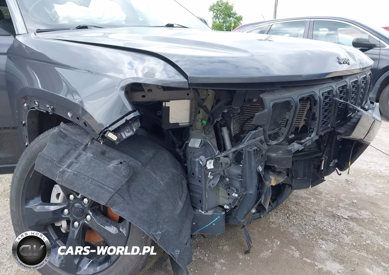 2024 Jeep Grand Cherokee Altitude X 4X4 VIN:1C4RJHAG0RC236173 - 6