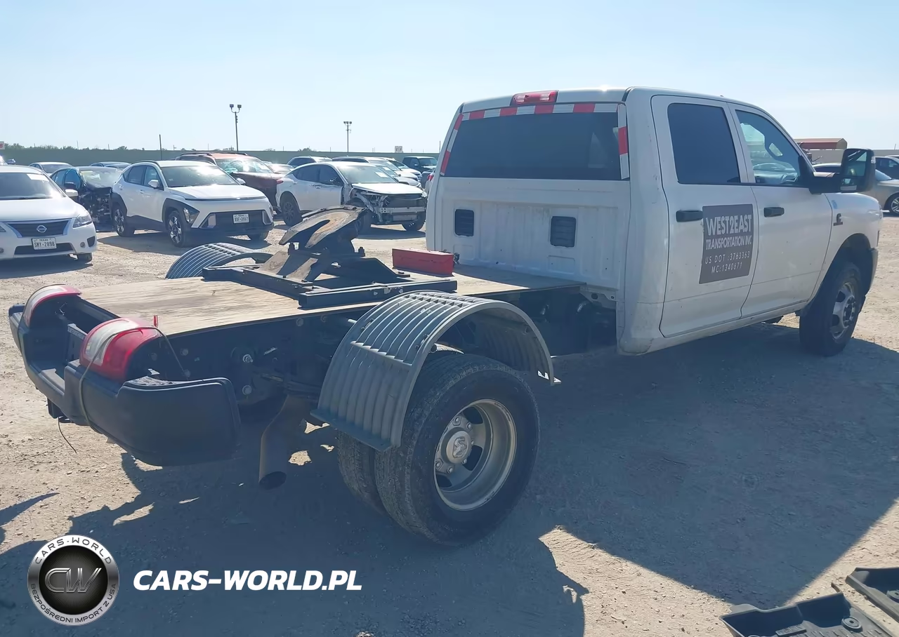 2024 Ram 3500 VIN:3C63RRGL9RG393536 - 4