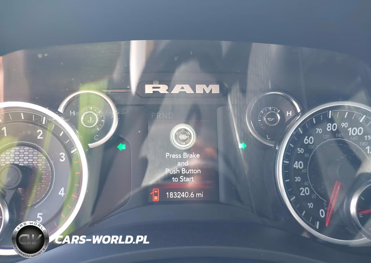 2024 Ram 3500 VIN:3C63RRGL9RG393536 - 7