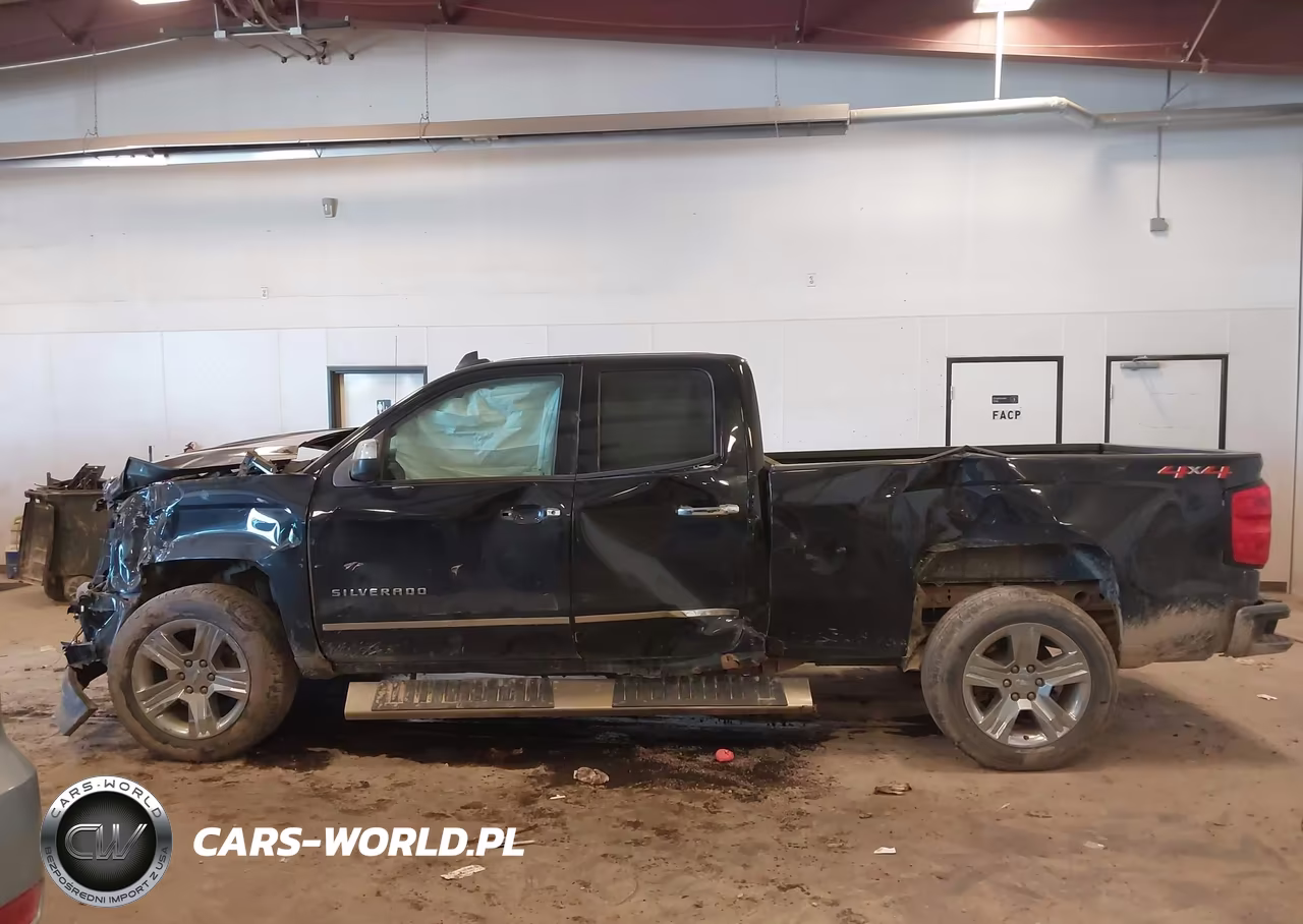 2018 Chevrolet Silverado 1500 Custom VIN:1GCVKPEH3JZ241250 - 14