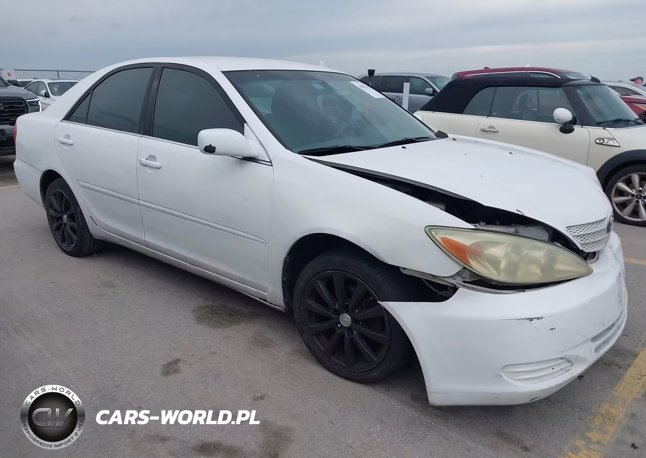 2004 Toyota Camry Le