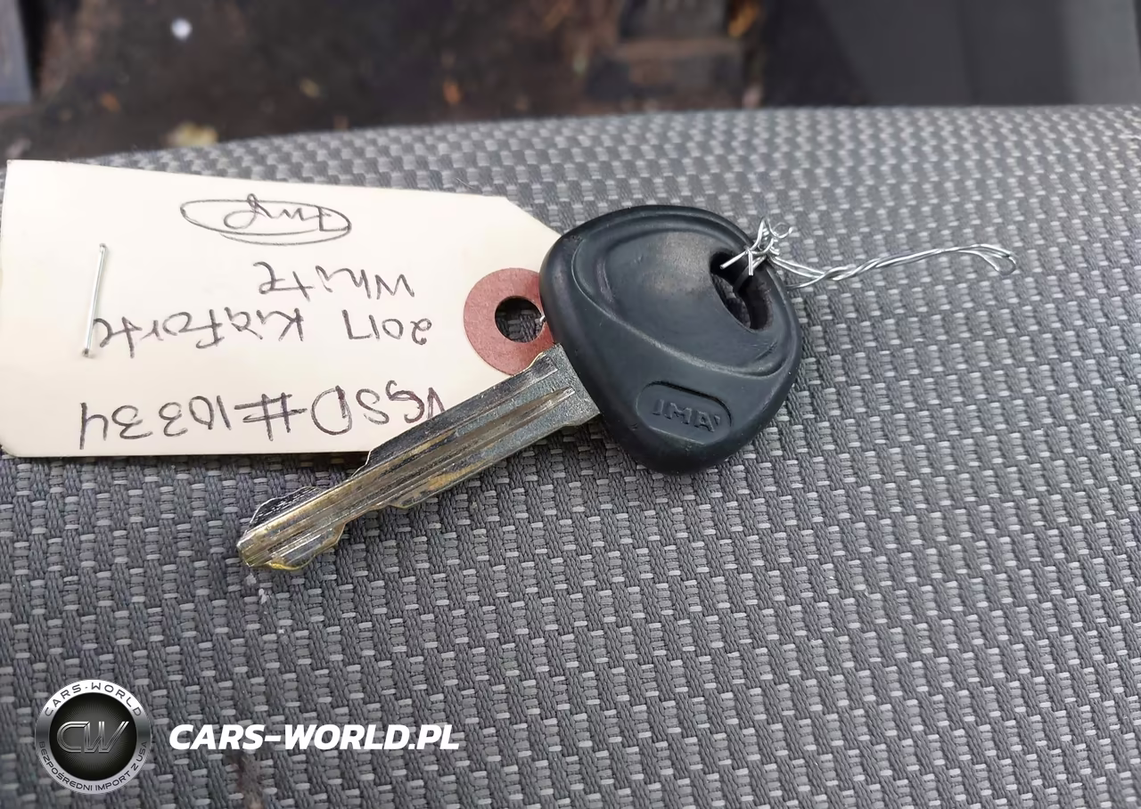 2017 Kia Forte Lx VIN:3KPFK4A79HE030849 - 11