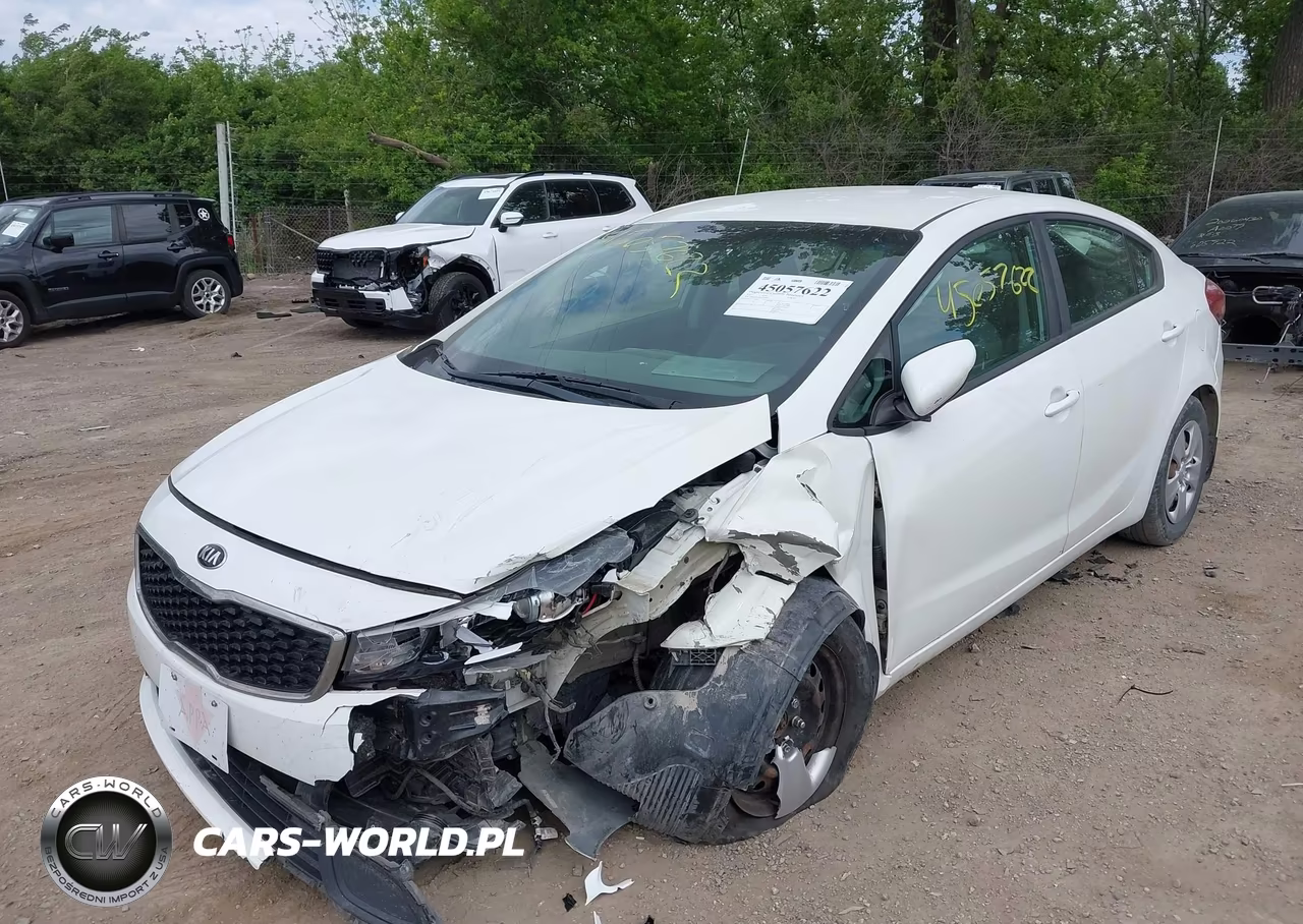 2017 Kia Forte Lx VIN:3KPFK4A79HE030849 - 6
