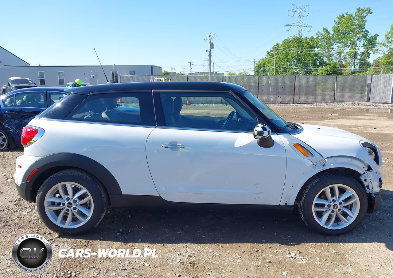 2013 Mini Paceman Cooper VIN:WMWSS1C5XDWN94015 - 13